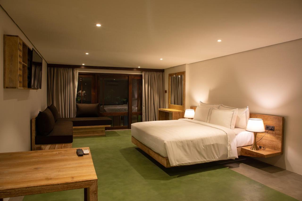Lake Avenue Hotel كاندي المظهر الخارجي الصورة
